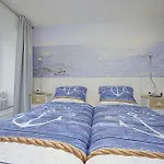 شقة Traum Strandliebe Mit Meerblick, 3 Schlafzimmer, 2 Baeder *