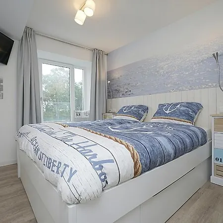 Traum Strandliebe Mit Meerblick, 3 Schlafzimmer, 2 Baeder * Binz