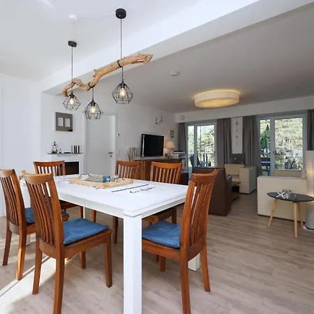 Apartment Traum Strandliebe Mit Meerblick, 3 Schlafzimmer, 2 Bäder *