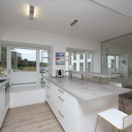 Traum Strandliebe Mit Meerblick, 3 Schlafzimmer, 2 Baeder * Binz